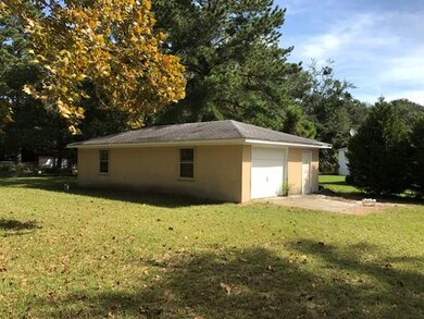 work shop / garage