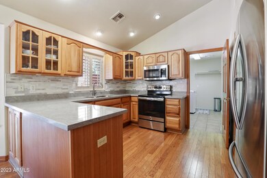 Kitchen (2)