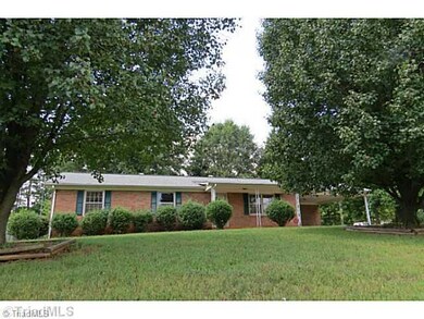 671 Turnersburg Hwy, Statesville, NC 28625 - photo 3