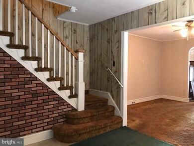 4454 Edgemont St, Philadelphia, PA 19137 - photo 6