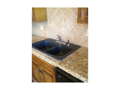 1313 NW Porter Cir, Blue Springs, MO 64015 - photo 5