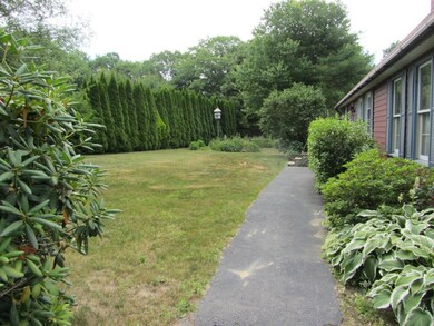 954 Wauwinet Rd, Barre, MA 01005 - photo 2