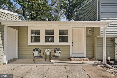 9483 Cameldriver Ct, Columbia, MD 21045 - photo 2