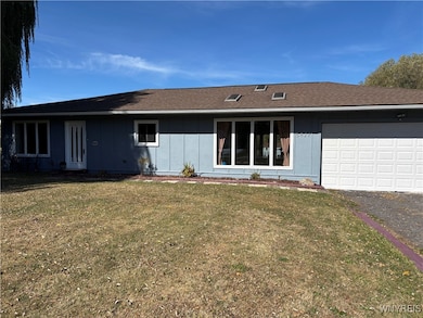 5427 Mapleton Rd, Lockport, NY 14094 - photo 3