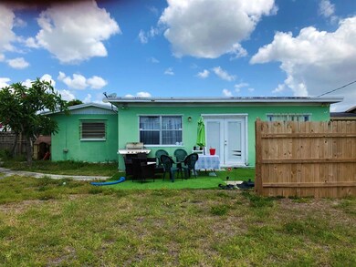 5806 Tarragon Dr, West Palm Beach, FL 33415 - photo 2