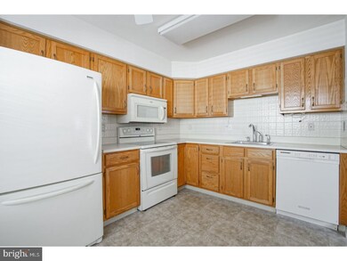 3003 Sweetleaf Terrace unit 3003, Mount Laurel, NJ 08054 - photo 6