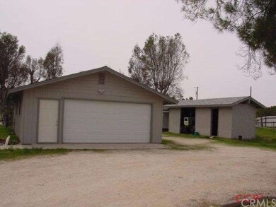 Large 2 car garage with guest room and Barn next t