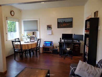 unlisted-address, Everett, WA 98201 - photo 3