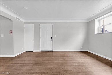 5175 Warrensville Center Rd unit 1, Maple Heights, OH 44137 - photo 5