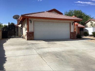 1518 E Avenue J-12, Lancaster, CA 93535 - photo 4