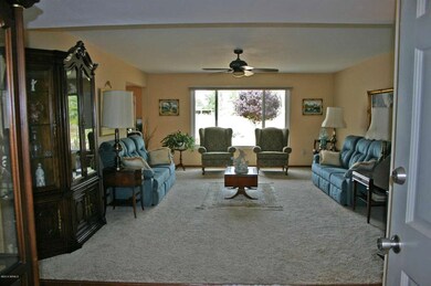 9814 W Lindgren Ave, Sun City, AZ 85373 - photo 3