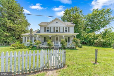 2440 Hallowing Point Rd, Prince Frederick, MD 20678 - photo 2