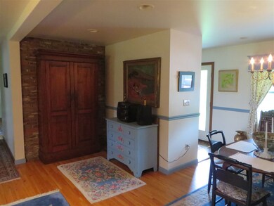 898 Rocky Ridge Rd, Saint Johnsbury, VT 05819 - photo 6