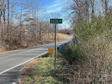 000 Hudlow Rd unit 4, Forest City, NC 28043 - photo 4