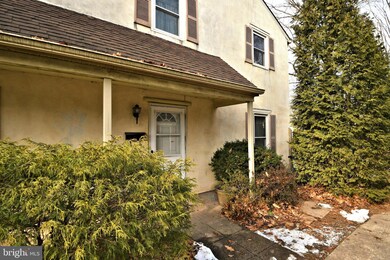 211 Lancaster Ct, Quakertown, PA 18951 - photo 2