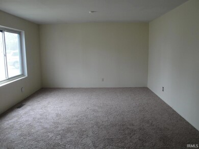 2615 Stevens Ave, Elkhart, IN 46517 - photo 3