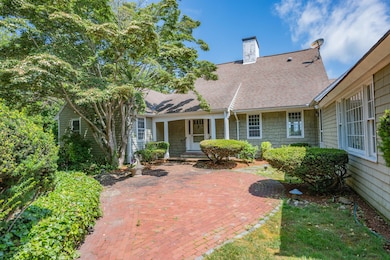 93 Harris Meadow Ln, Barnstable, MA 02630 - photo 3