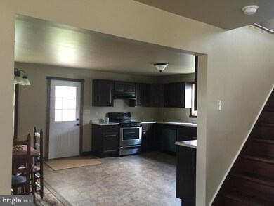 1085 Black Gap Rd, Chambersburg, PA 17202 - photo 5