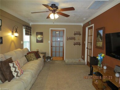 305 Northfield Dr, King, NC 27021 - photo 6