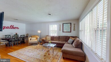 43 Greenmeadow Dr, Lutherville Timonium, MD 21093 - photo 5