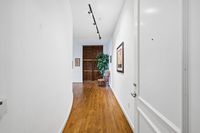 The Tanglewood Lofts unit 510, Houston, TX 77057 - photo 3