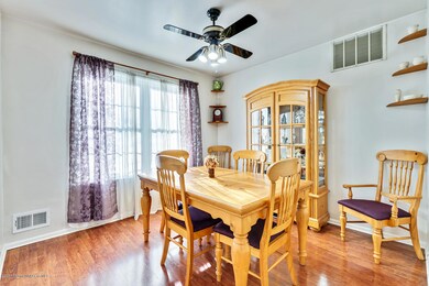 18 Shadow Ridge Ct Howell NJ-large-010-8