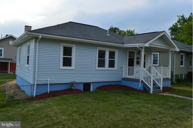 204 44th St NE, Washington, DC 20019 - photo 4