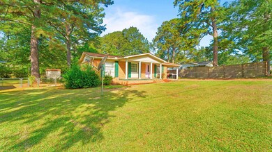 36 Hillcrest Dr, Laurel, MS 39440 - photo 3