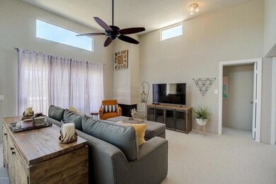 11333 N 92nd St unit 2015, Scottsdale, AZ 85260 - photo 4