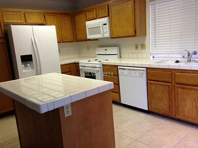 Kitchen. Kitchen with island