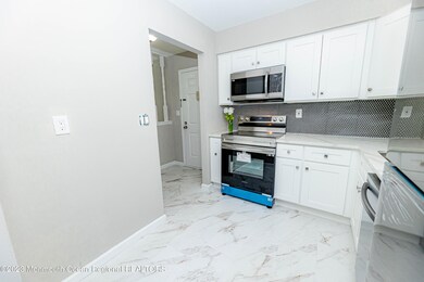 606 Wellington Place, Matawan, NJ 07747 - photo 7