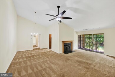 14202 Dove Creek Way unit 303, Sparks Glencoe, MD 21152 - photo 4