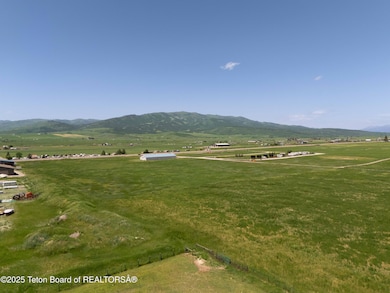 0 Connormans Way unit 25-2029, Etna, WY 83127 - photo 4