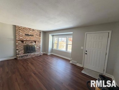 2113 N Marquette St, Davenport, IA 52804 - photo 7