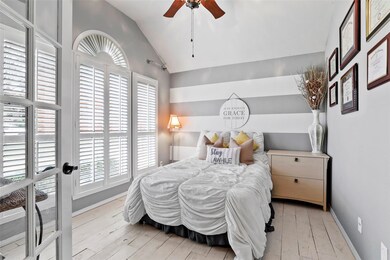 7004 Stephanie Ct, North Richland Hills, TX 76182 - photo 4