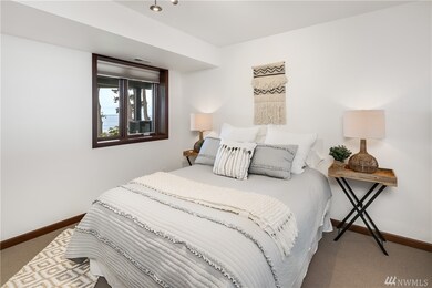 15718 72nd Ave W, Edmonds, WA 98026 - photo 4