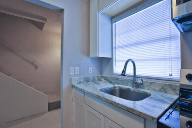 Kitchen 4