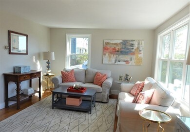 39 Prospect St unit 4, Marblehead, MA 01945 - photo 3