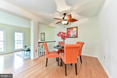 13900 Baton Rouge Ct, Centreville, VA 20121 - photo 6