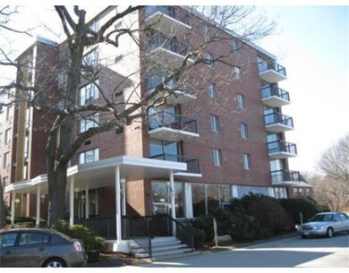 Hammond Park Condominiums unit 402, Chestnut Hill, MA 02467 - photo 4