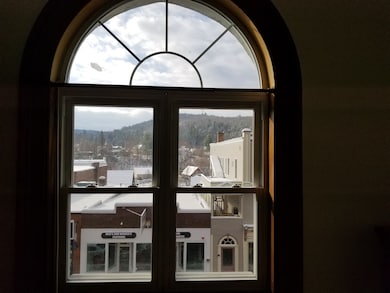 58 Main St unit 1, Littleton, NH 03561 - photo 5