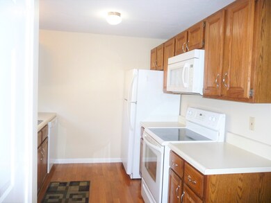 115 Pennacook Dr unit 58, Leominster, MA 01453 - photo 7