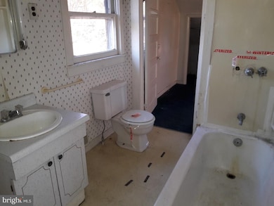 169 Erial Rd, Clementon, NJ 08021 - photo 5