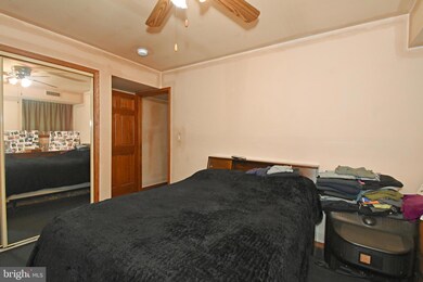 2729 Lefevre St, Philadelphia, PA 19137 - photo 5