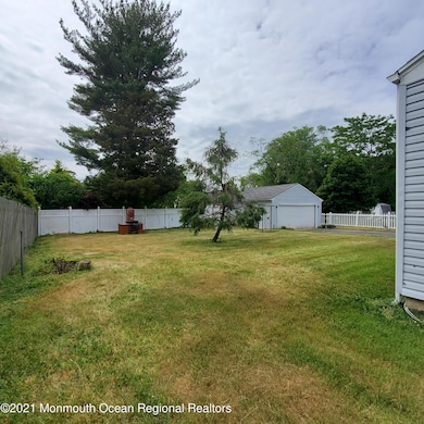 18 Terry Ln, Tinton Falls, NJ 07724 - photo 4