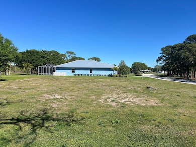 4310 Gator Trace Cir, Fort Pierce, FL 34982 - photo 6