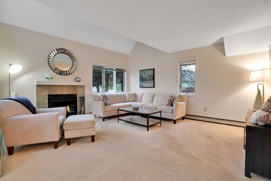 90 Kingfisher Rd unit A, Quechee, VT 05059 - photo 4