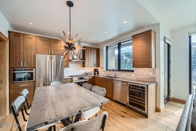 1 Waterfront Wy #102 - Web Quality - 011