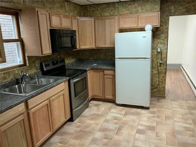 121 Catawissa St, Tamaqua, PA 18252 - photo 7