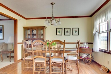 The natural wood just gleams in this room, with a 